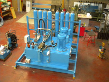 Industrial hydraulic unit for press